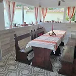 Freya Villa *